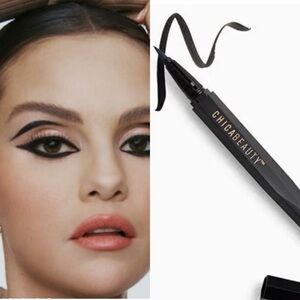 Chica Beauty Mírame Matte Black Liquid Eyeliner NIB